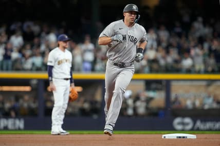 MLB: New York Yankees at Milwaukee Brewers