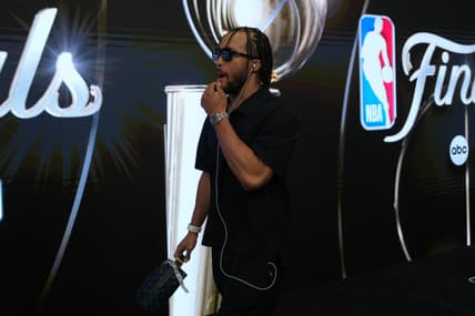 Jalen Brunson enters the arena before Knicks-Spurs Game 1 of the NBA Finals