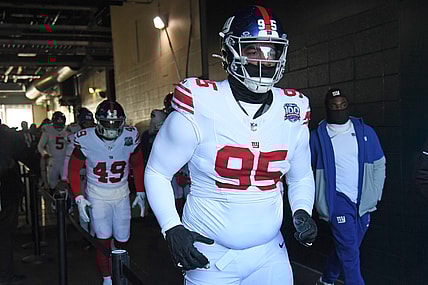 Jordon Riley, Giants