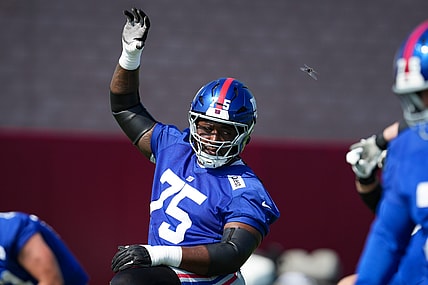 Joshua Ezeudu, Giants