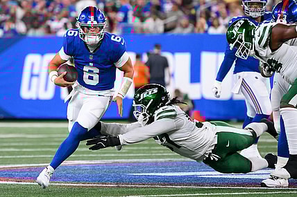 Jaxson Dart, NFL: New York Jets at New York Giants
