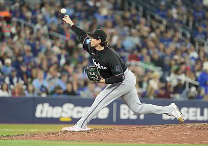 MLB: Miami Marlins at Toronto Blue Jays, Mike Baumann, mets