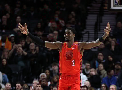 NBA: Phoenix Suns at Portland Trail Blazers, deandre ayton, knicks