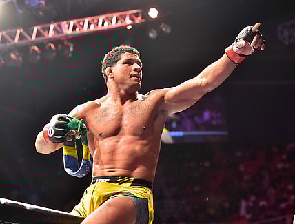 MMA: UFC 283 - Burns vs Magny