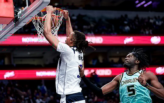 Moses Brown, Knicks, Mavericks, Warriors