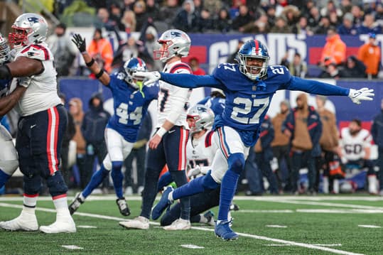 nfl: new england patriots at new york giants, jason pinnock