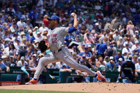 Jun 21, 2024; Chicago, Illinois, USA; New York Mets pitcher Jose Quintana (62) throws a pitch against the Chicago Cubs during the first inning at Wrigley Field. Mandatory Credit: David Banks-USA TODAY Sports