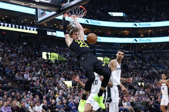 NBA: San Antonio Spurs at Utah Jazz