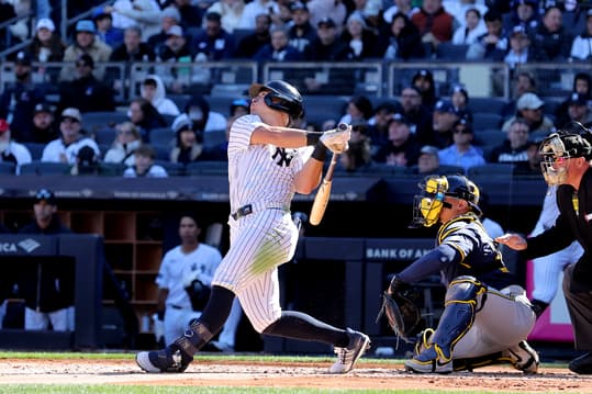 MLB: Milwaukee Brewers at New York Yankees