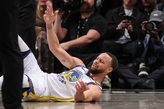 NBA: Golden State Warriors at Brooklyn Nets