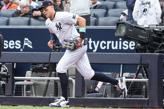 MLB: San Francisco Giants at New York Yankees
