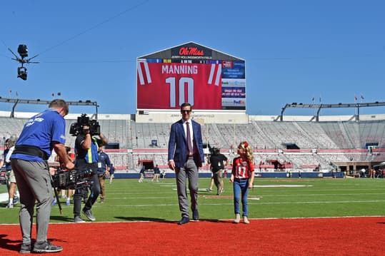 Eli Manning, Giants, Ole Miss, Jaxson Dart