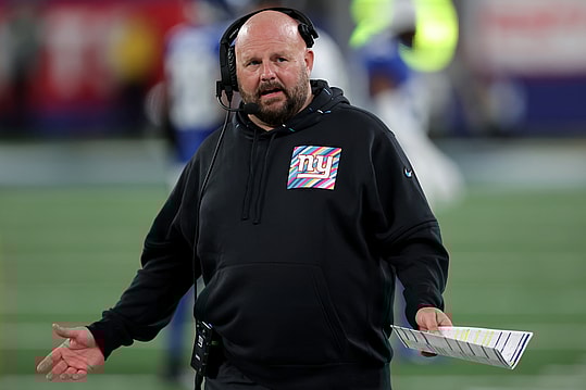 New York Giants head coach Brian Daboll reacts during the fourth quarter against the Seattle Seahawks at MetLife Stadium