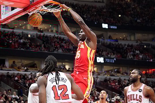 NBA: Atlanta Hawks at Chicago Bulls, Clint Capela , Knicks