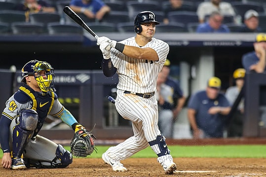 MLB: Milwaukee Brewers at New York Yankees