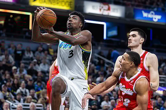 Thomas Bryant, Warriors