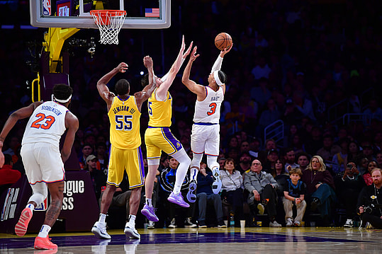 NBA: New York Knicks at Los Angeles Lakers