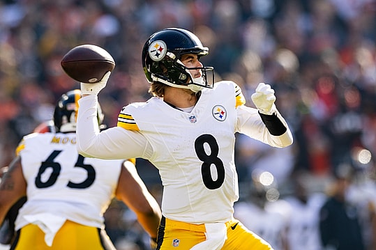 NFL: Pittsburgh Steelers at Cleveland Browns