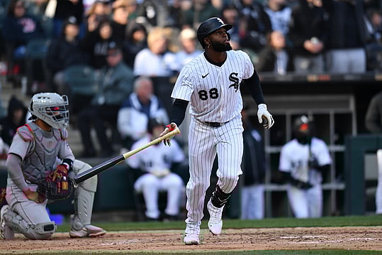 MLB: Boston Red Sox at Chicago White Sox, yankees, luis robert
