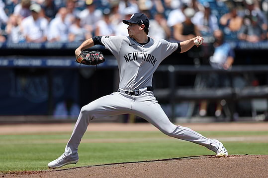 MLB: New York Yankees at Tampa Bay Rays, max fried