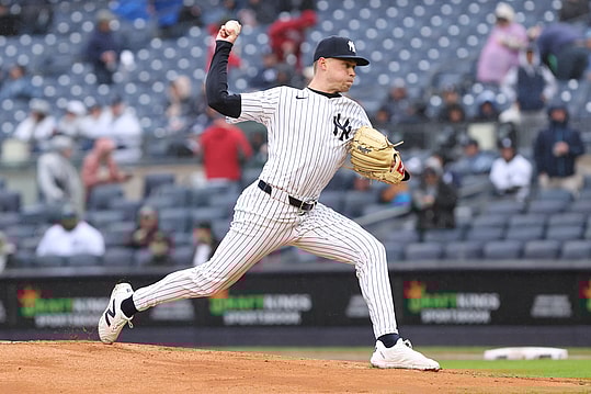 MLB: San Francisco Giants at New York Yankees, will warren