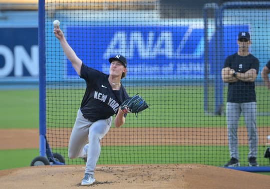 MLB: World Series- New York Yankees workouts, clayton beeter