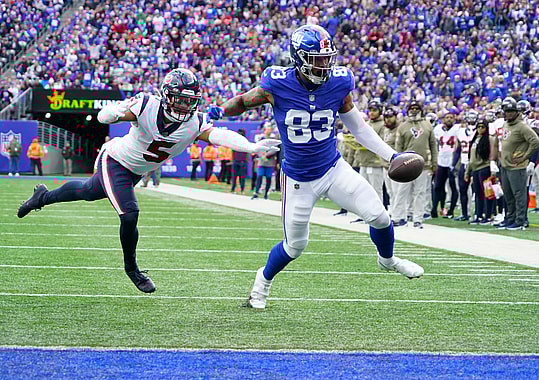 nfl: houston texans at new york giants, lawrence cager