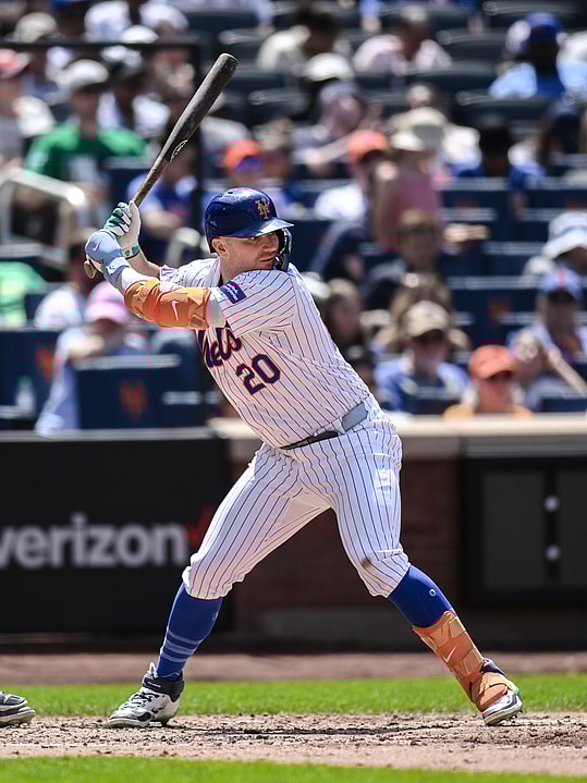 MLB: San Diego Padres at New York Mets, yankees