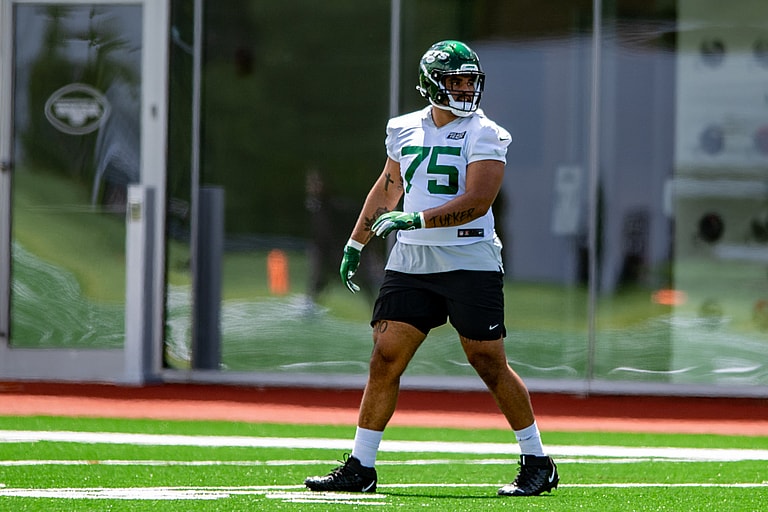 The New York Jets’ OL earns a stellar ranking from PFF