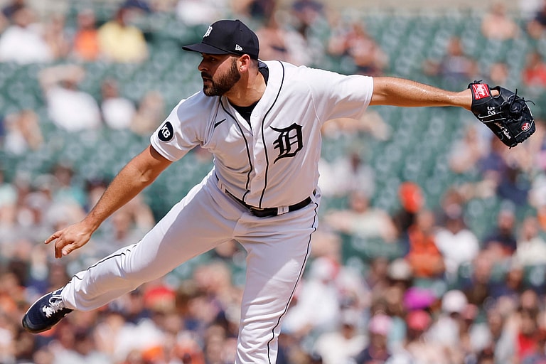 The Mets need to trade for this pair of Tigers relievers