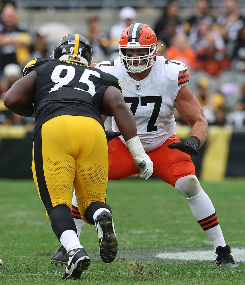 NFL: Cleveland Browns at Pittsburgh Steelers, new york giants, wyatt teller