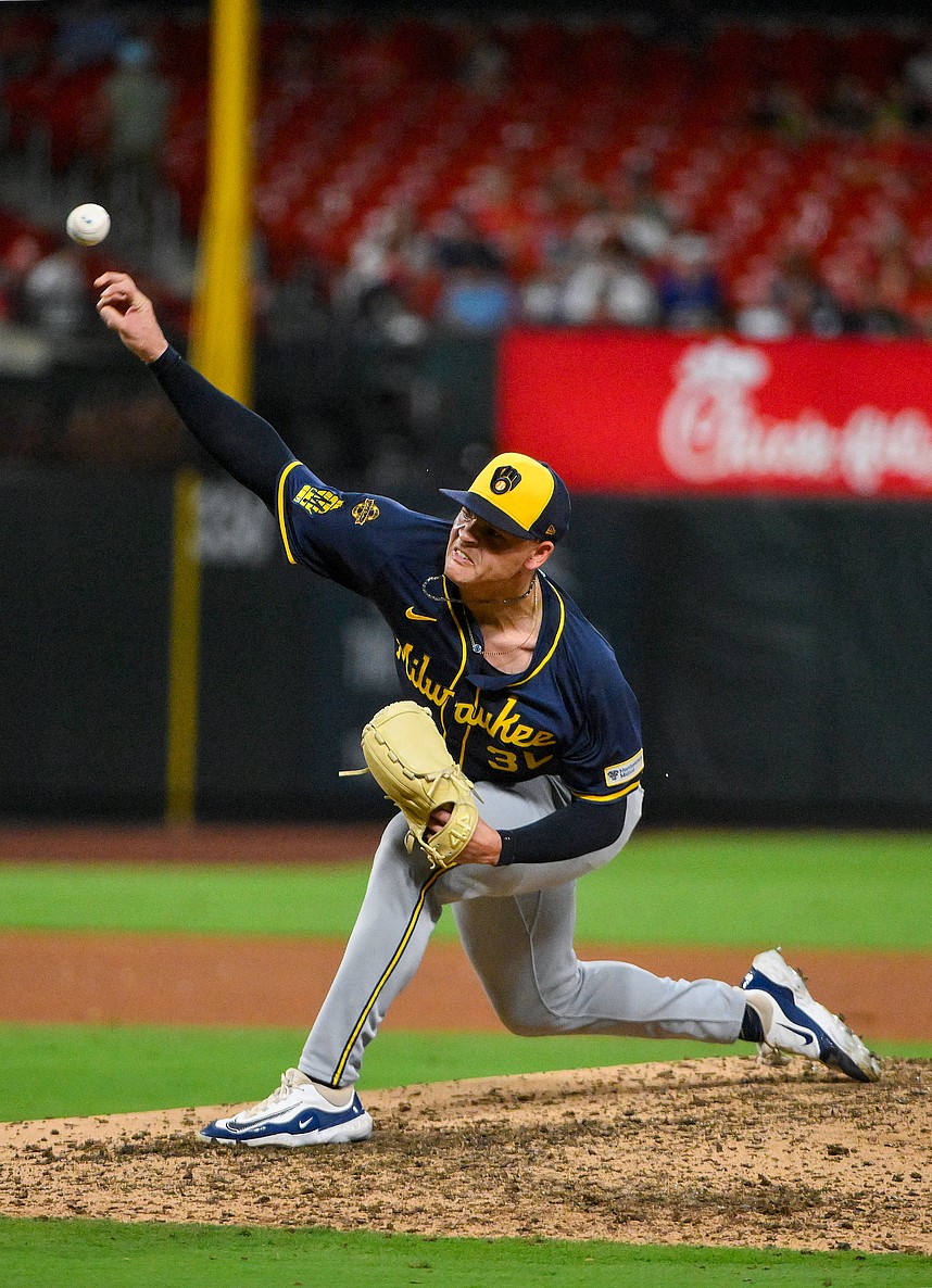 MLB: Milwaukee Brewers at St. Louis Cardinals