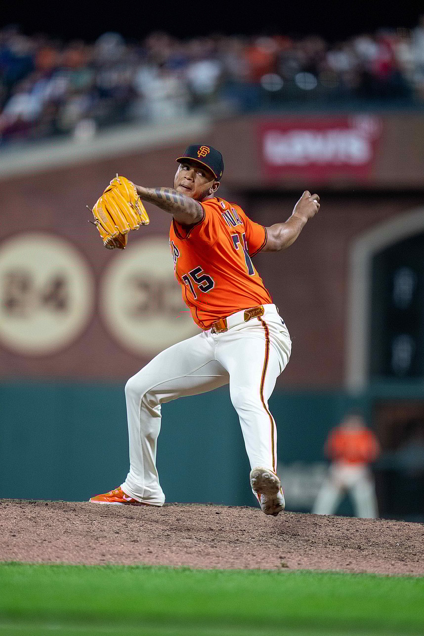 MLB: Los Angeles Dodgers at San Francisco Giants, camilo doval, yankees