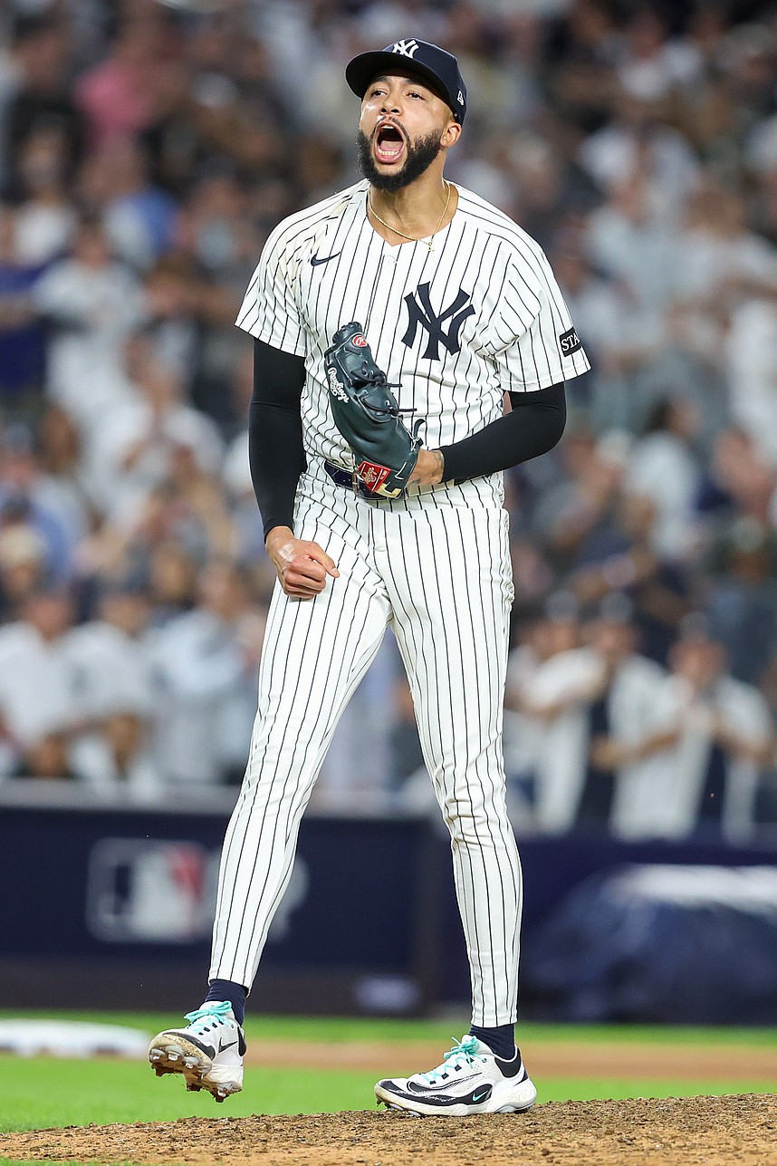 MLB: Playoffs-Toronto Blue Jays at New York Yankees