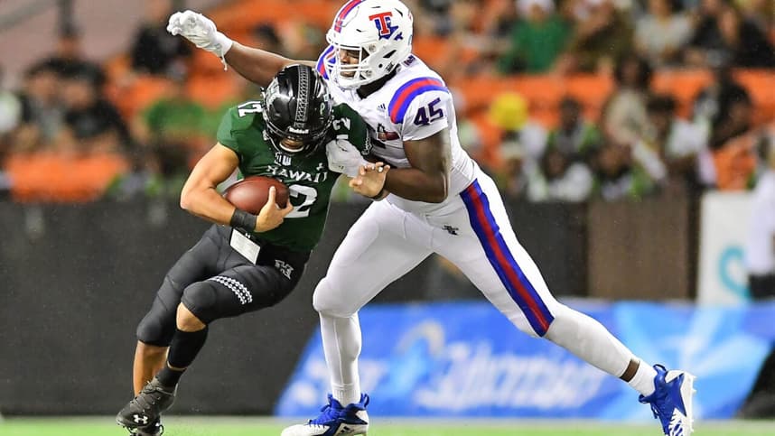 The New York Giants should consider Jaylon Ferguson in the second round of the 2019 NFL Draft.