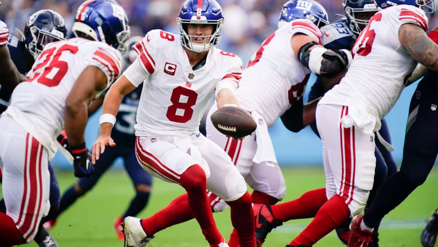 daniel jones, new york giants, josh ezeudu