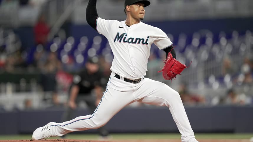 Elieser Hernandez, mets