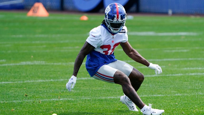 syndication: the record, new york giants, deonte banks