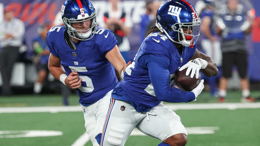 nfl: preseason-carolina panthers at new york giants, james robinson