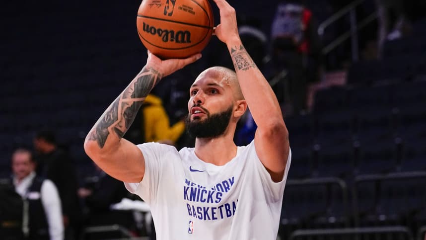 New York Knicks shooting guard Evan Fournier (13) warms up prior to the game against the Los Angeles Clippers at Madison Square Garden