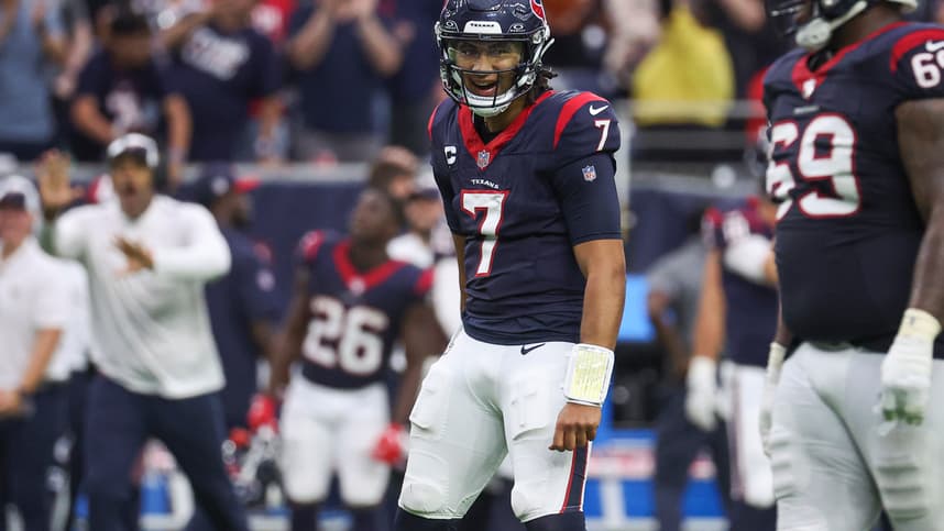 Houston Texans quarterback C.J. Stroud (7) reacts after a play during the fourth quarter against the Tampa Bay Buccaneers at NRG Stadium, New York Giants