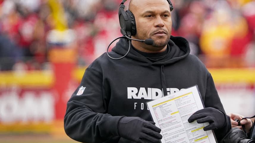 nfl: las vegas raiders at kansas city chiefs, antonio pierce, new york giants