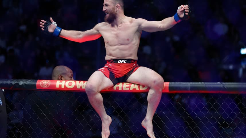 MMA: UFC 278- Aldo vs Dvalishvili