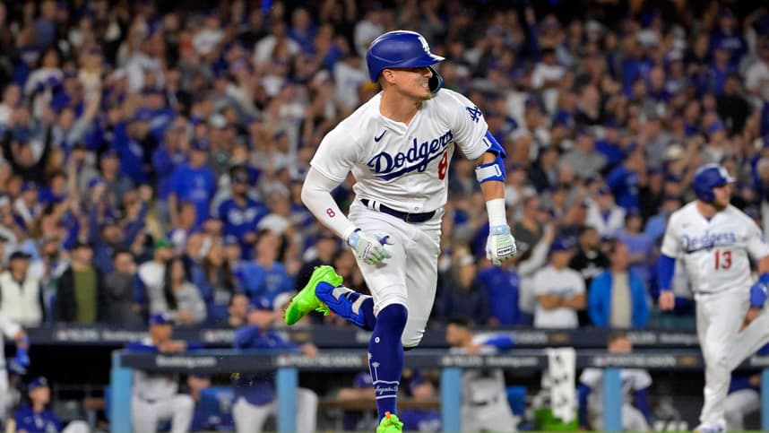 MLB: NLDS-Arizona Diamondbacks at Los Angeles Dodgers