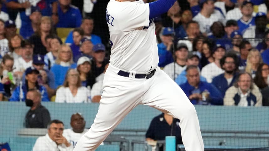 Los Angeles Dodgers (New York Mets) designated hitter J.D. Martinez (28) hits a home run against the Arizona Diamondbacks in the fourth inning during Game 2 of the NLDS at Dodger Stadium in Los Angeles