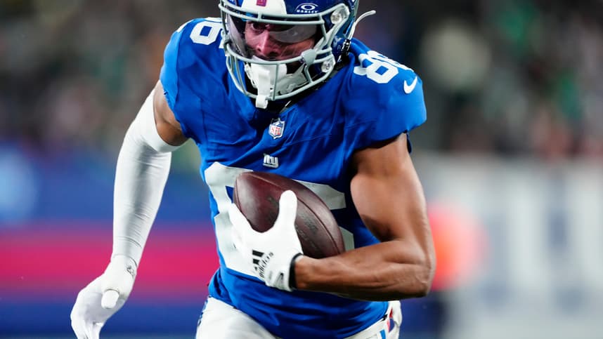 New York Giants wide receiver Darius Slayton (86) gets ready to score a touchdown during a 24-point Giants first half, Sunday, January 7, 2024