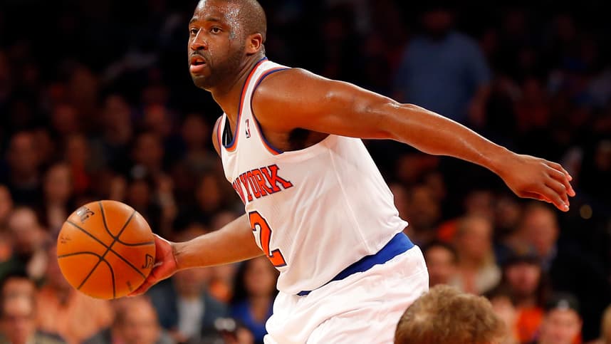 Apr 13, 2014; New York, NY, USA;  New York Knicks guard Raymond Felton (2) brings the ball up court during the second half against the Chicago Bulls at Madison Square Garden. New York Knicks defeat the Chicago Bulls 100-89. Mandatory Credit: Jim O'Connor-USA TODAY Sports