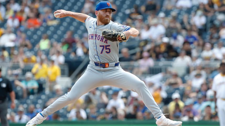 Jul 7, 2024; Pittsburgh, Pennsylvania, USA;  New York Mets pitcher Reed Garrett (75) pitches against the Pittsburgh Pirates during the seventh inning at PNC Park. The Mets won 3-2. Mandatory Credit: Charles LeClaire-USA TODAY Sports