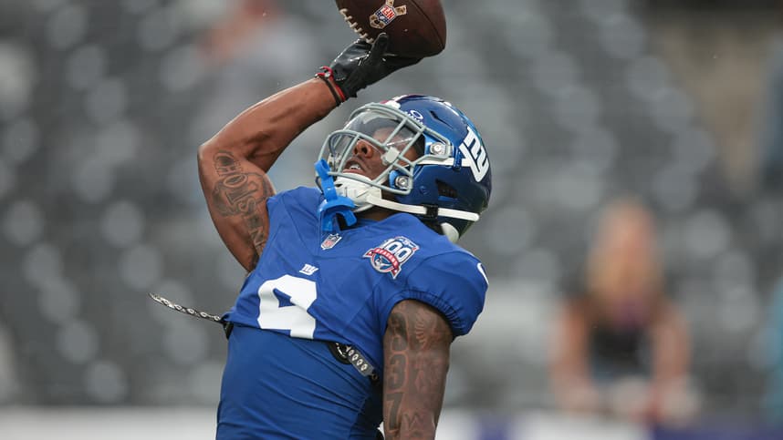 Aug 8, 2024; East Rutherford, New Jersey, USA; New York Giants wide receiver Malik Nabers (9) makes a catch during warm ups before the game against the Detroit Lions at MetLife Stadium. Mandatory Credit: Vincent Carchietta-USA TODAY Sports