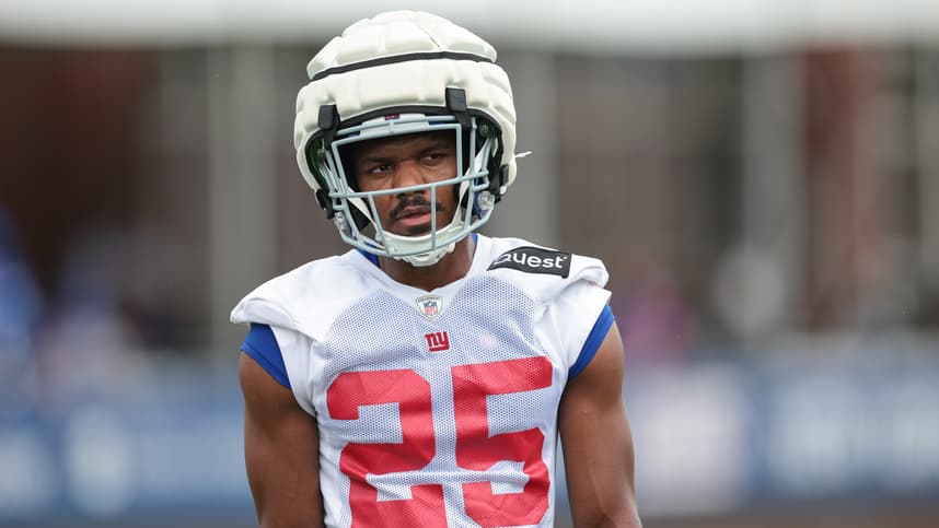 Jul 24, 2024; East Rutherford, NJ, USA; New York Giants cornerback Alex Johnson (25) participates in drills during training camp at Quest Diagnostics Training Facility. Mandatory Credit: Vincent Carchietta-USA TODAY Sports
